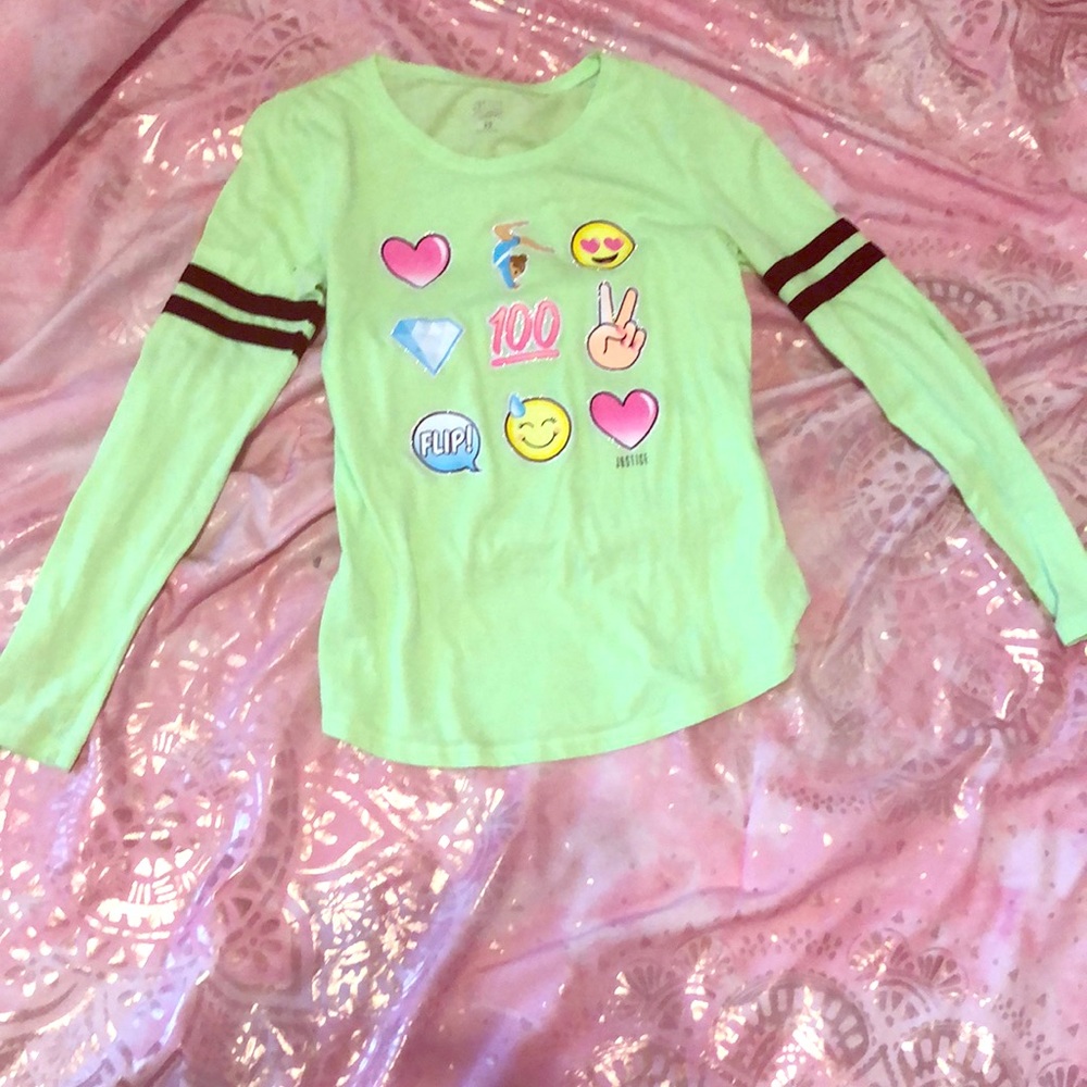 Emoji green tee
